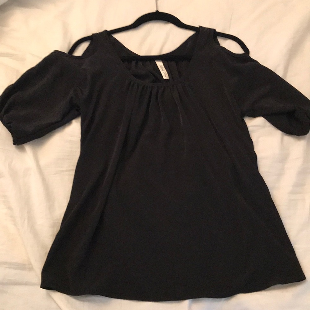 Black shoulder cut out top